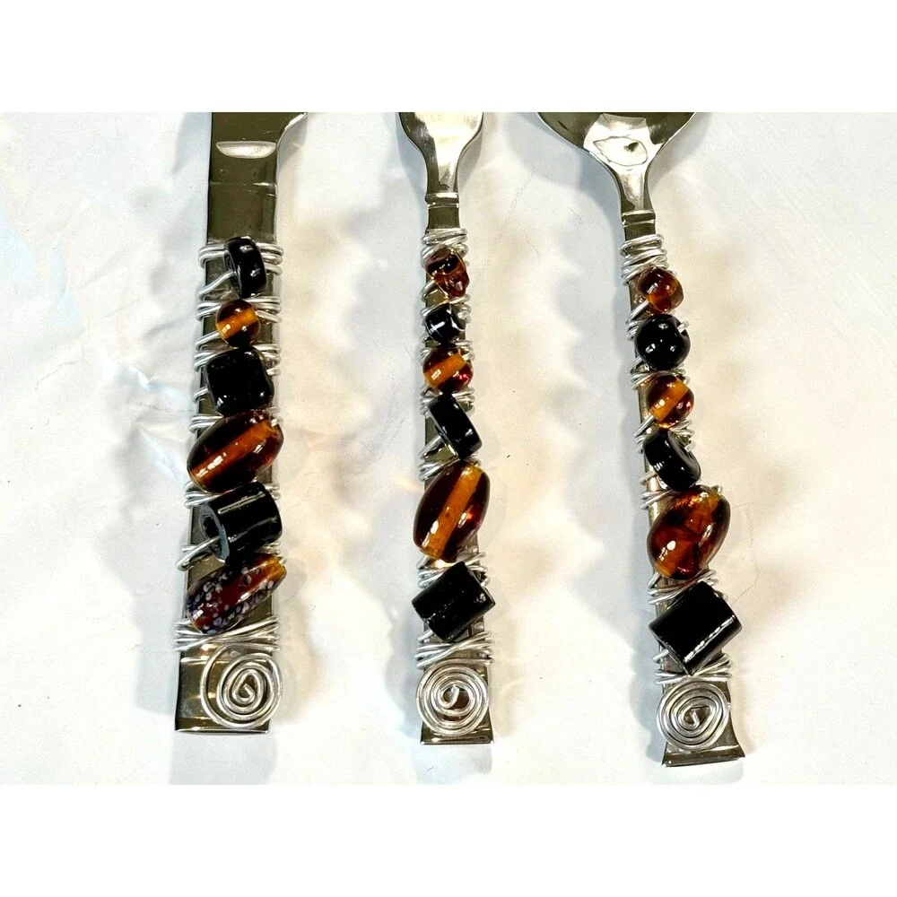 Heritage Mint Wire Wrapped Bead Cheese Knife Spreader Shell Spoon Set Amber